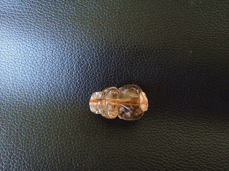 中国水晶矿石天然钛晶貔貅金发晶貔貅吊坠 33×20×16mm16.4g
