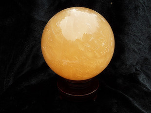中国水晶矿石天然 黄水晶球 黄冰洲球 摆件 10cm