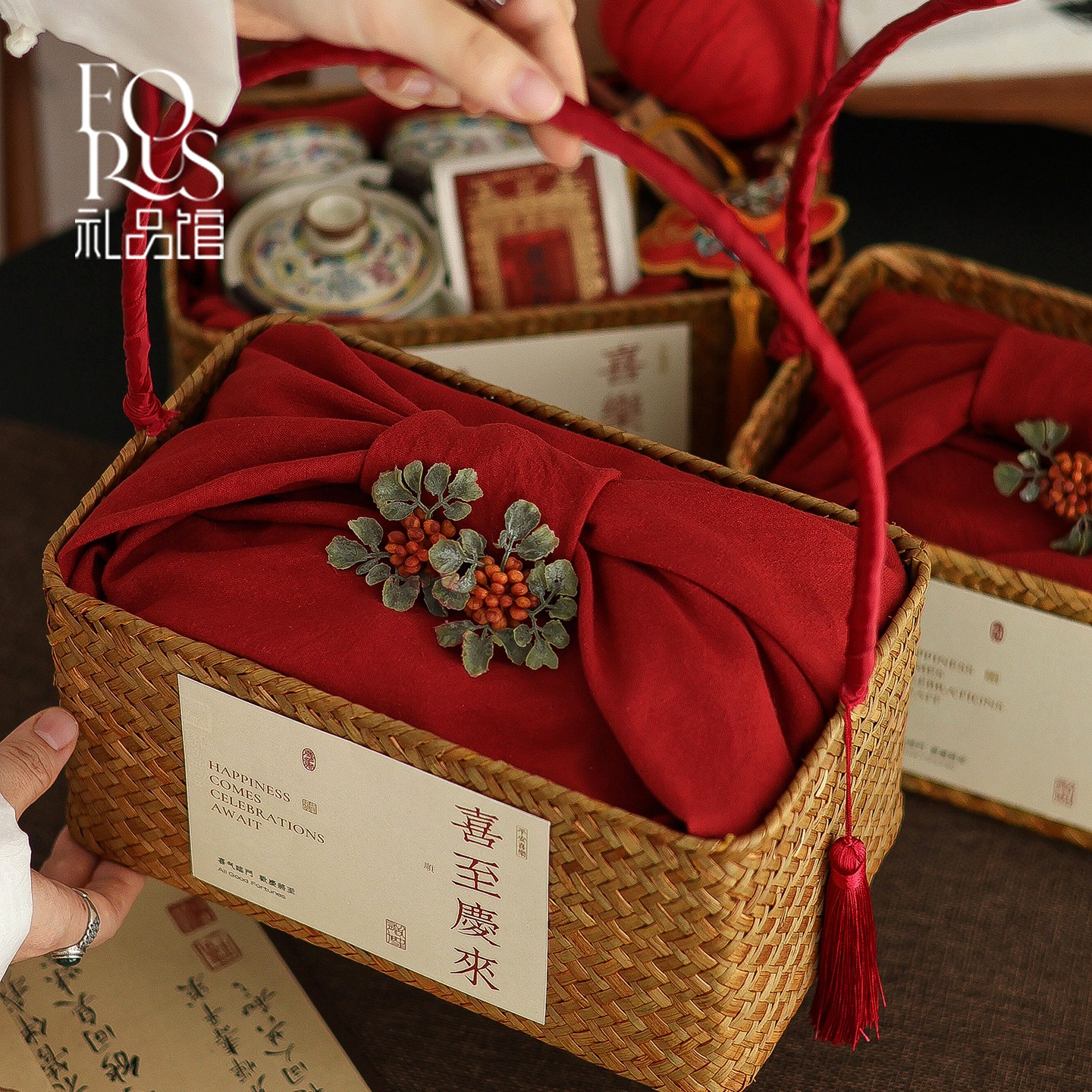 新中式结婚订婚周岁高颜值伴手礼图片