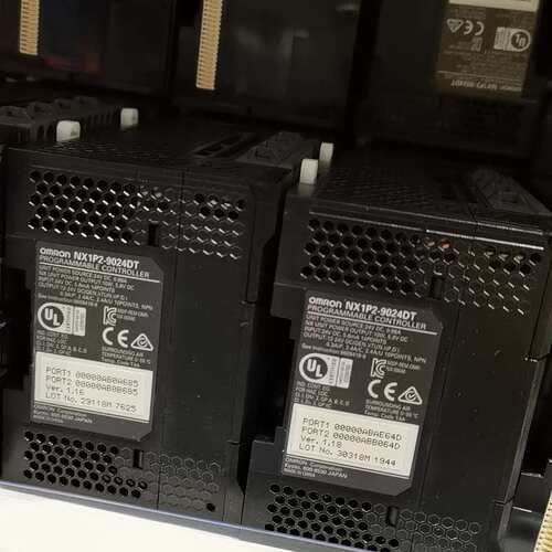 议价欧姆龙NX1P2-9024DT PLC控制器，保证！两个