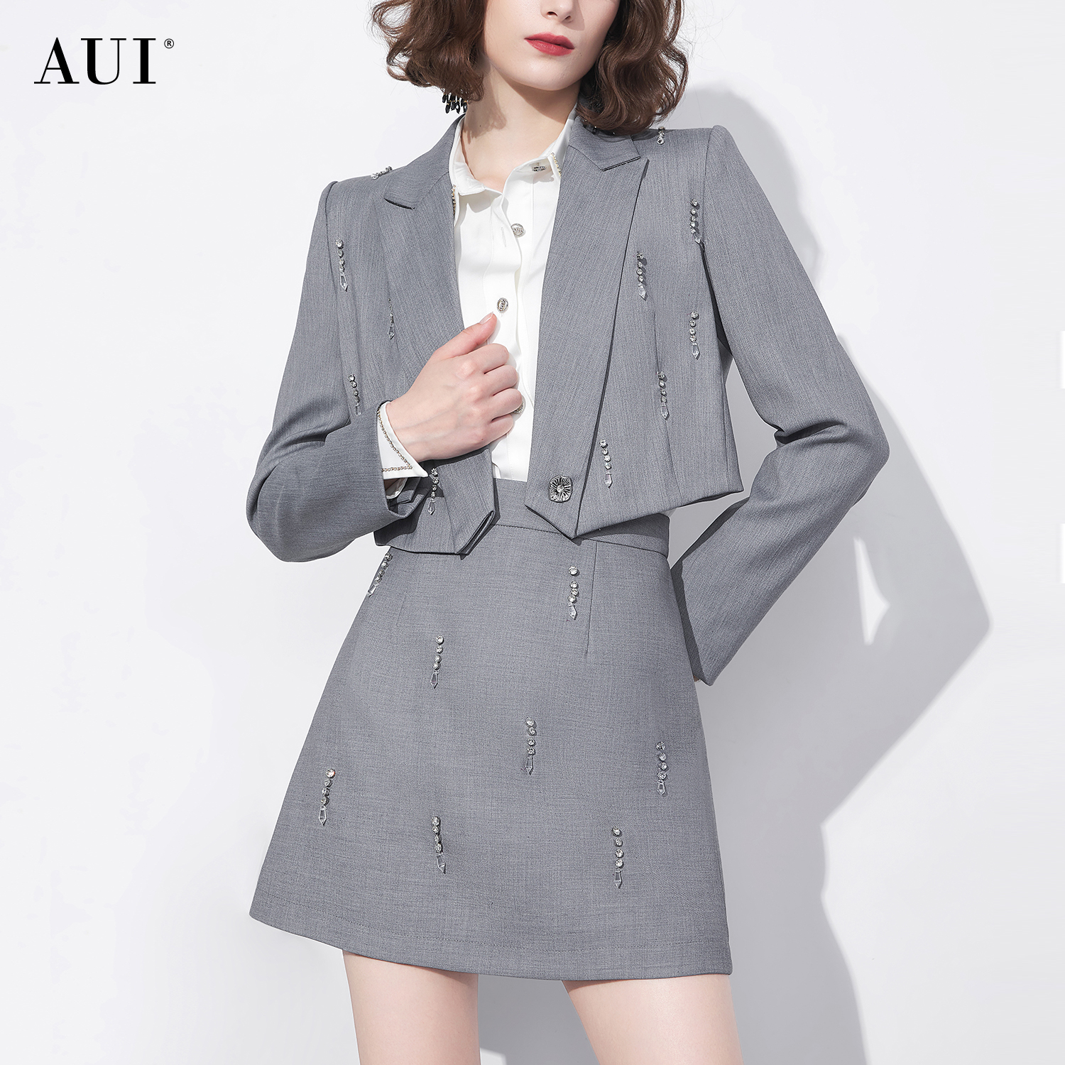 AUI「律政佳人」高级感职业套装女2025春季新款西装短外套半身裙