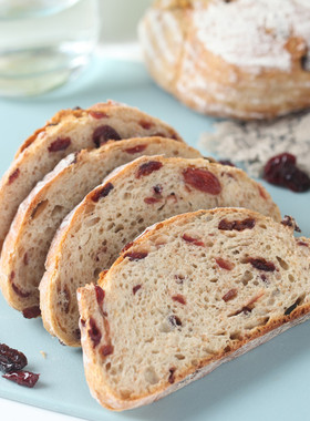 纯全麦面包橙皮提子欧包无精糖无加油手工主食蔓越莓硬质欧包