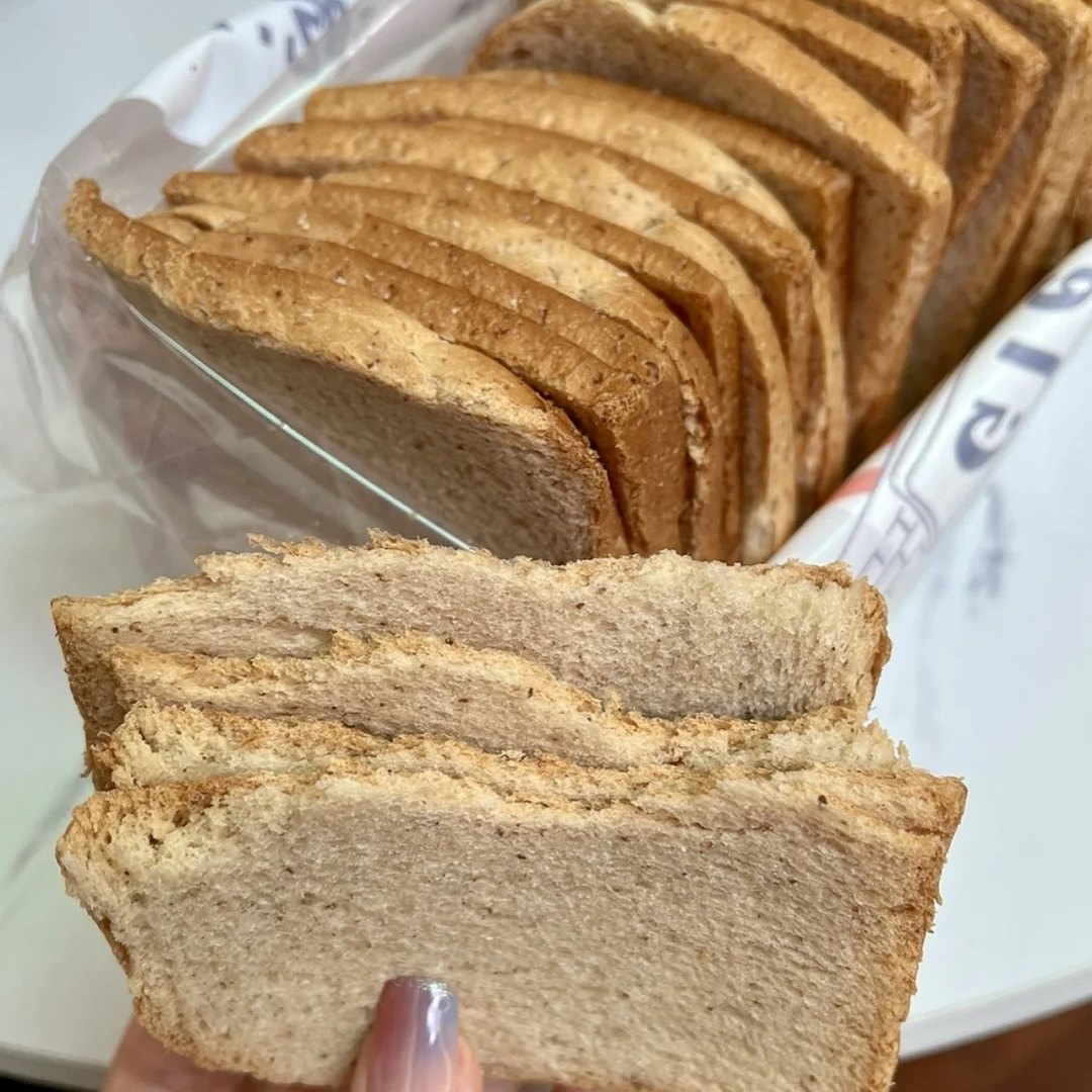 吐司边边面包边角料三明治牛乳面包切片坚果奶香片营养早餐糕点心,零食/坚果/特产,吐司面包,淘宝优惠券,粉丝福利购,淘宝优惠卷