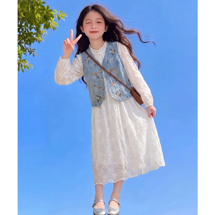 女童公主风刺绣牛仔马甲连衣裙套