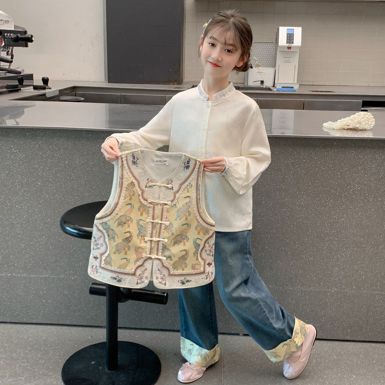 女童中国风套装春季刺绣盘扣马甲衬衫阔腿裤三件套复古新中式