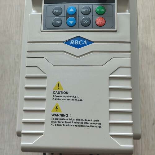可维修A900-4T0004G/5.5P，罗宾康变频器