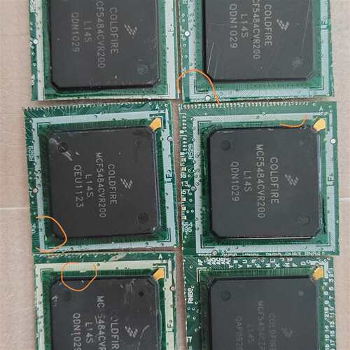 维修MCF5484CVR200如图6个有磕碰的，如图所议价