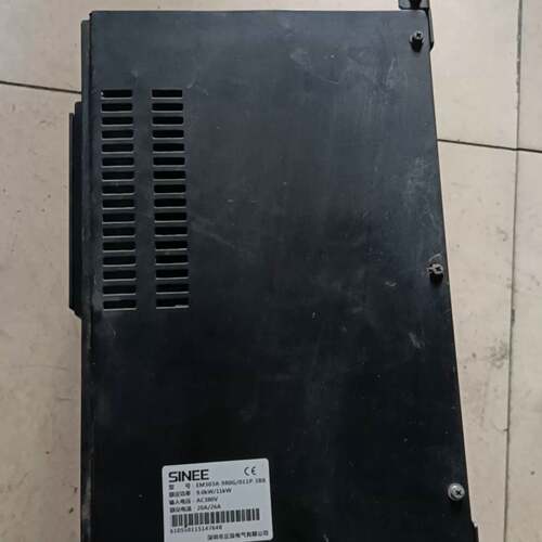 可维修SINEEEM303A-9R0G/011P-3BB，变频器