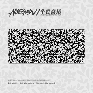 Mouse 创意野花鼠标垫超大号家用键盘桌垫滑鼠垫Wildflower Pad
