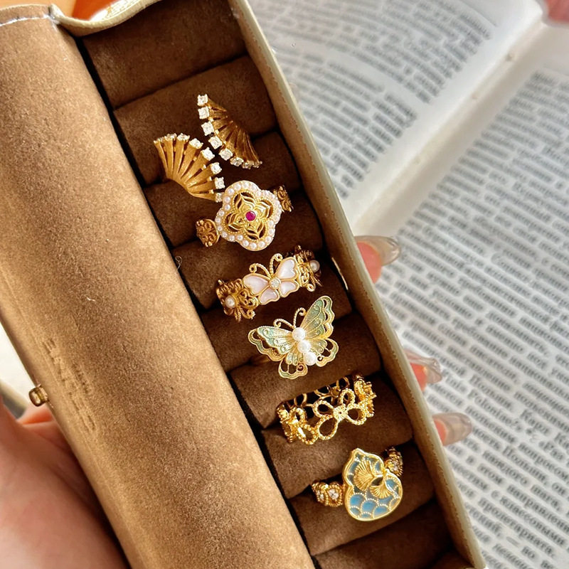 越南沙金仿真宫廷蝴蝶戒指