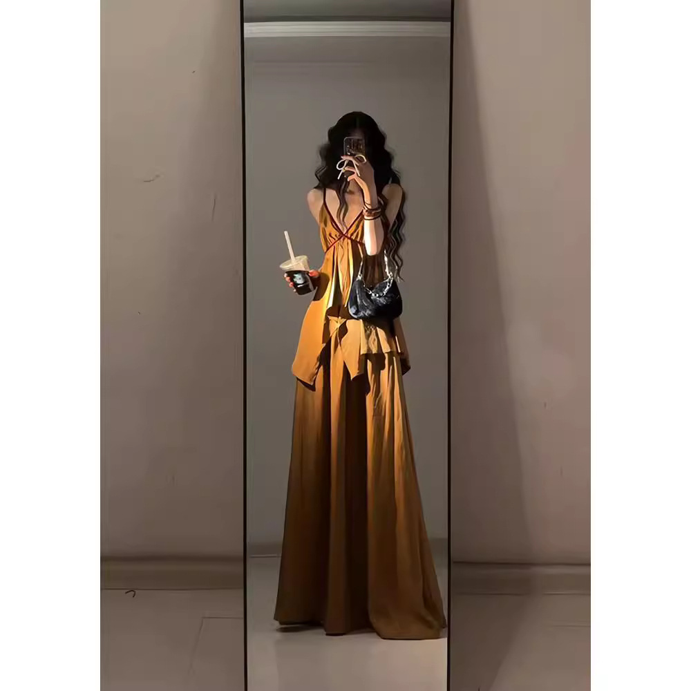 千金名媛风高级感炸街减龄时尚御姐金色吊带上衣裙子套装夏女装