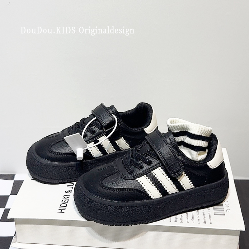 潮牌男童真皮軟底板鞋