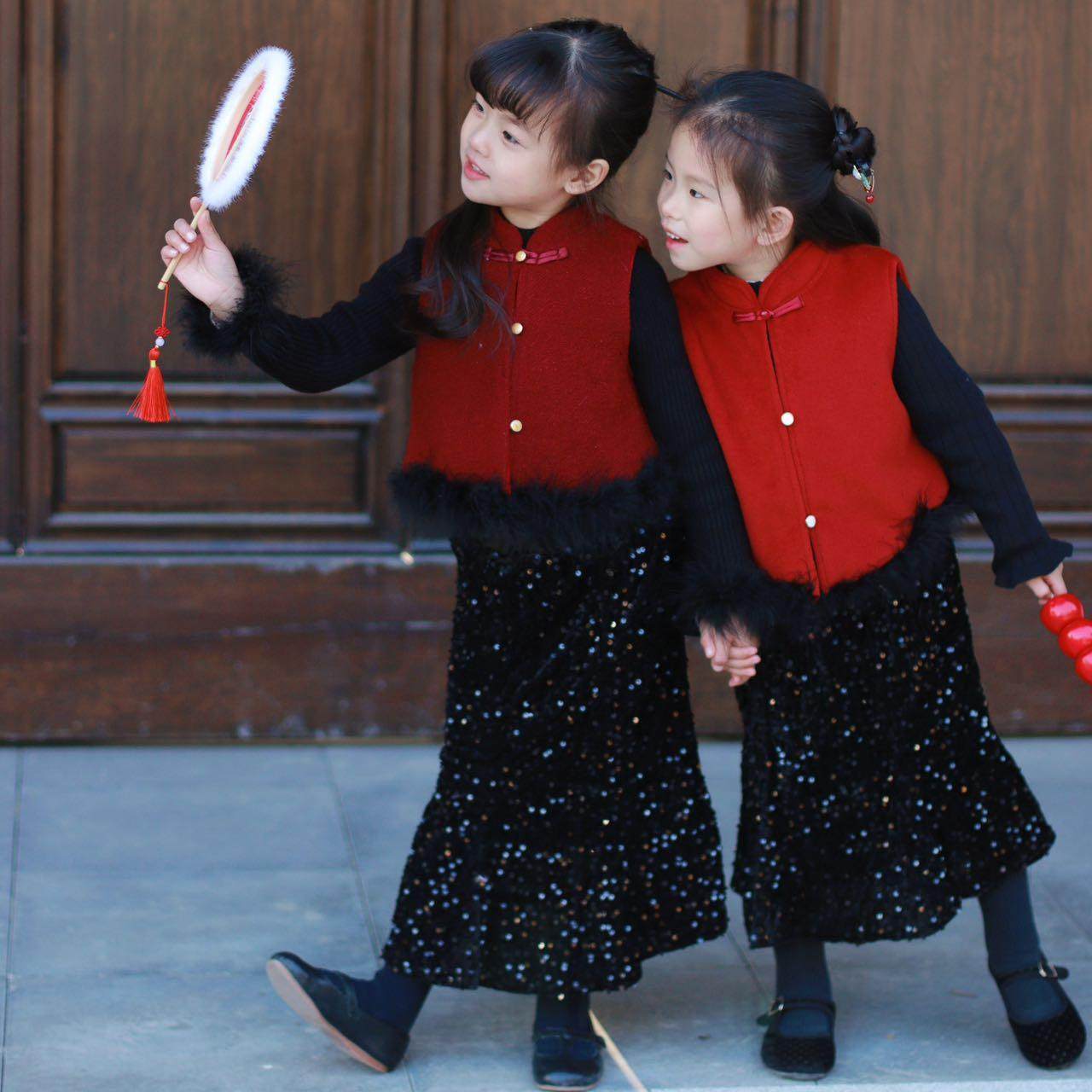 女童2025冬款新中式红色国风马甲套装儿童过年衣服新年洋气拜年服