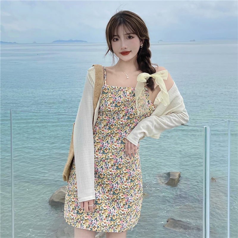 Real shooting / real price Korean cardigan sunscreen shirt + floral suspender dress two piece set