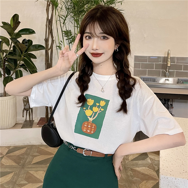 Real shot / real price Korean age reduction printed T-shirt + solid color skirt suit belt