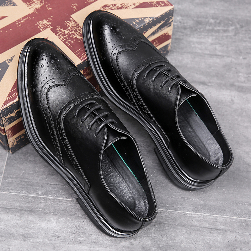 布洛克休闲风特大码雕花男士皮鞋