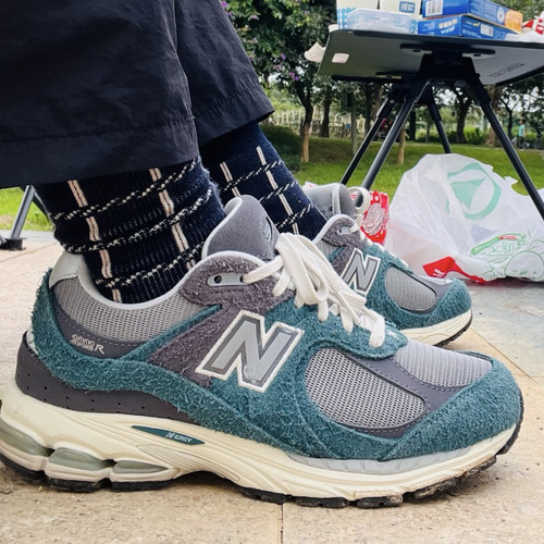 New Balance NB 2002R 运动潮流时尚低帮休闲跑步鞋绿色M2002REM