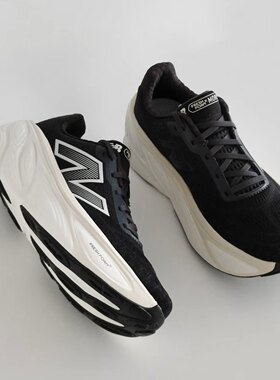 New Balance More v5 舒适简约防滑低帮跑步鞋男款黑色MMORLK5