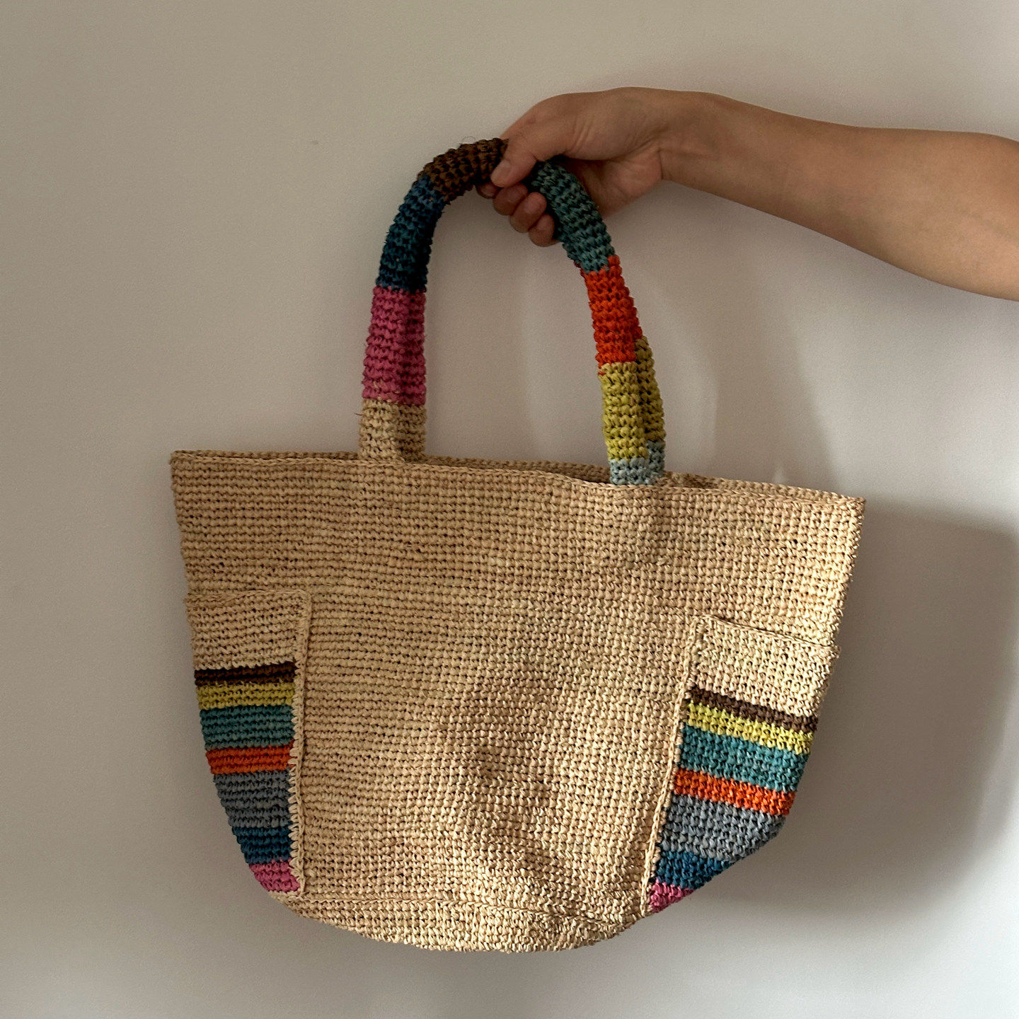 新款彩色装饰口袋多草编包编织包拉菲草手工饺子包女士夏季洋气