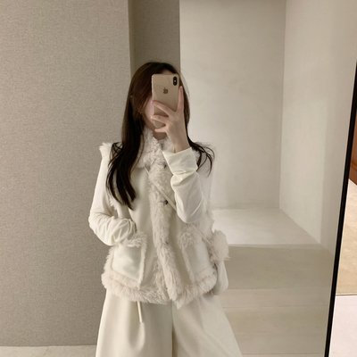 poisooo-氛围感拉满毛茸茸仿皮毛一体马甲(配斜挎小包包)PSO7106