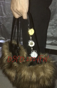 2024FW新款在售联系客服显贵老钱风托特包