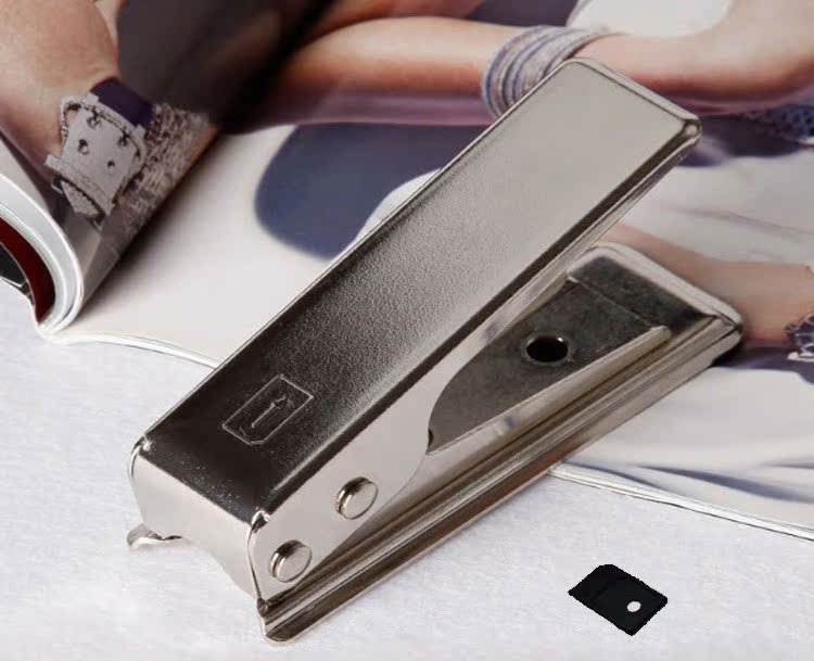 Pince pour cartes SIM - Ref 306275 Image 1