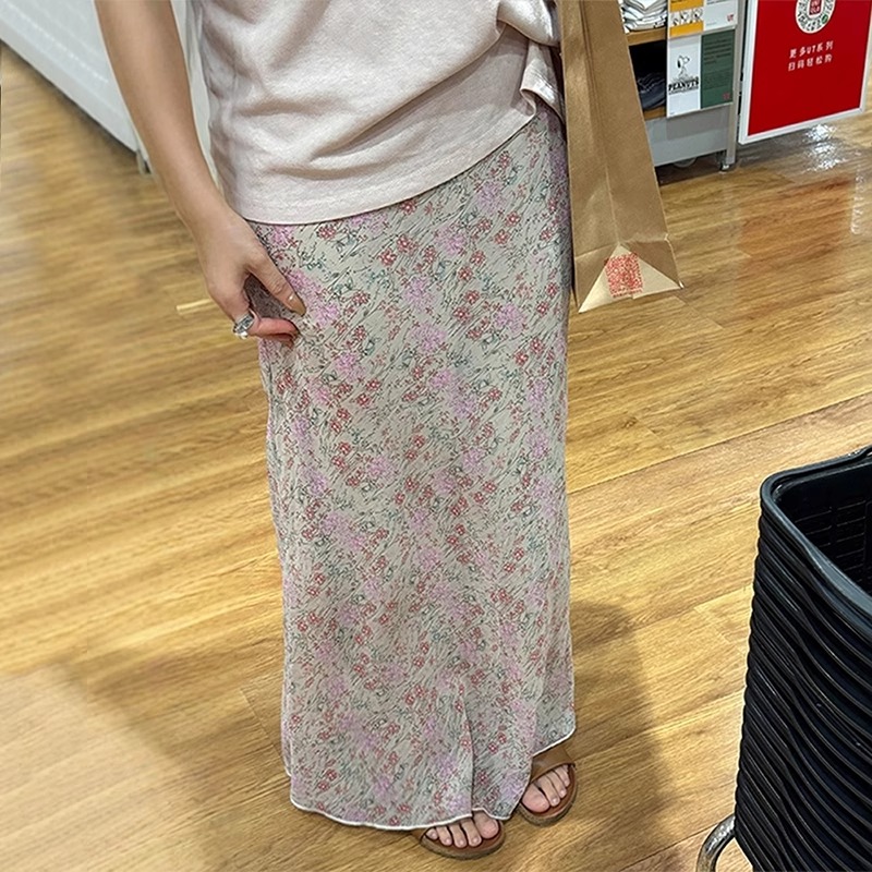 粉色碎花半身裙女夏季薄款大码胖mm梨形身材高腰显瘦中长款a字裙