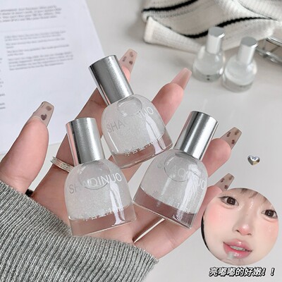 闪亮碎钻型高光液细闪提亮脸部