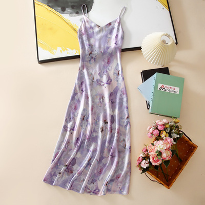 欧洲站2025夏季新款时尚醋酸V领印花显瘦气质温柔减龄吊带连衣裙