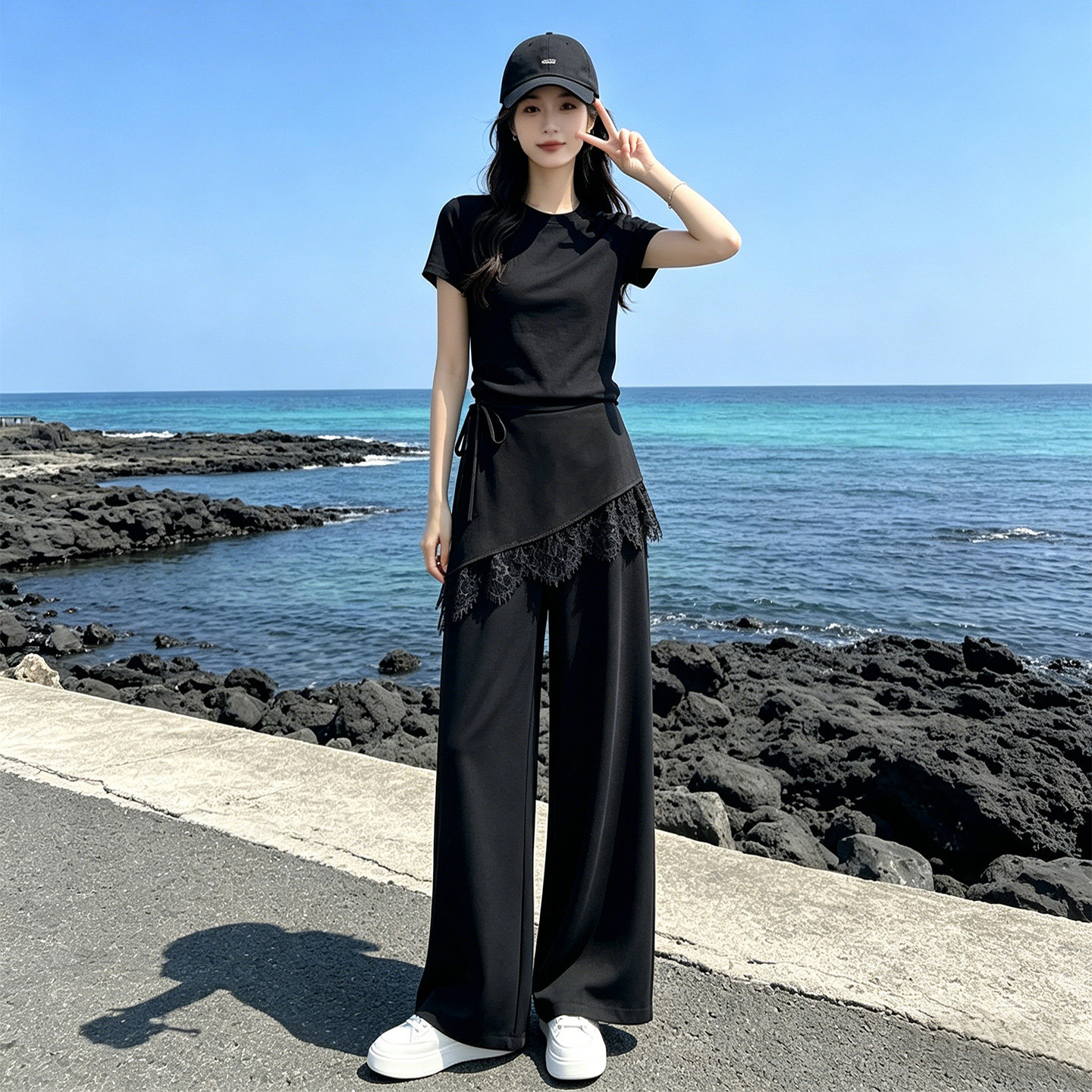 巨好看韩系短袖休闲运动套装女夏不规则蕾丝拼接屁帘阔腿裤两件套
