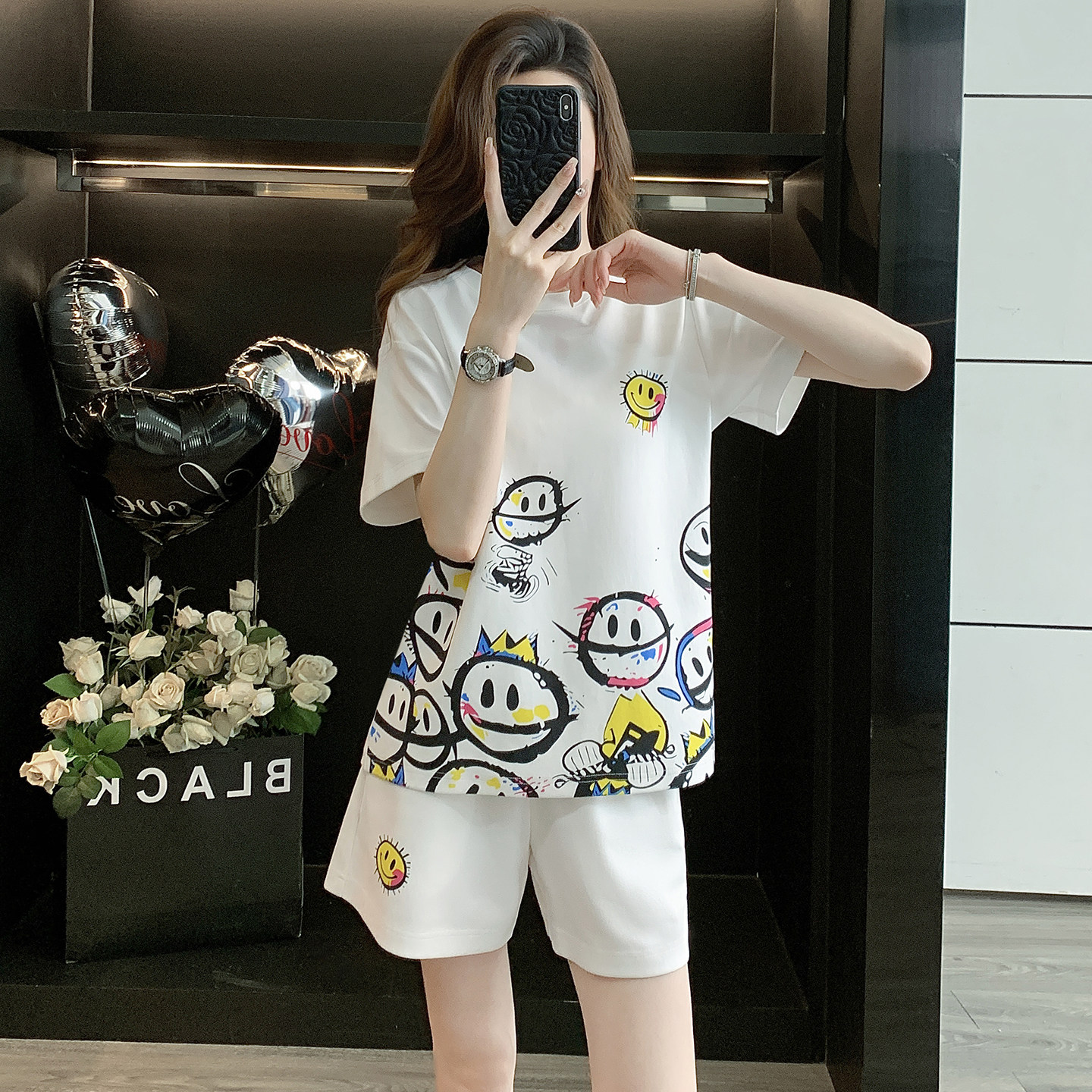 笑脸印花宽松短袖短裤家居服套装