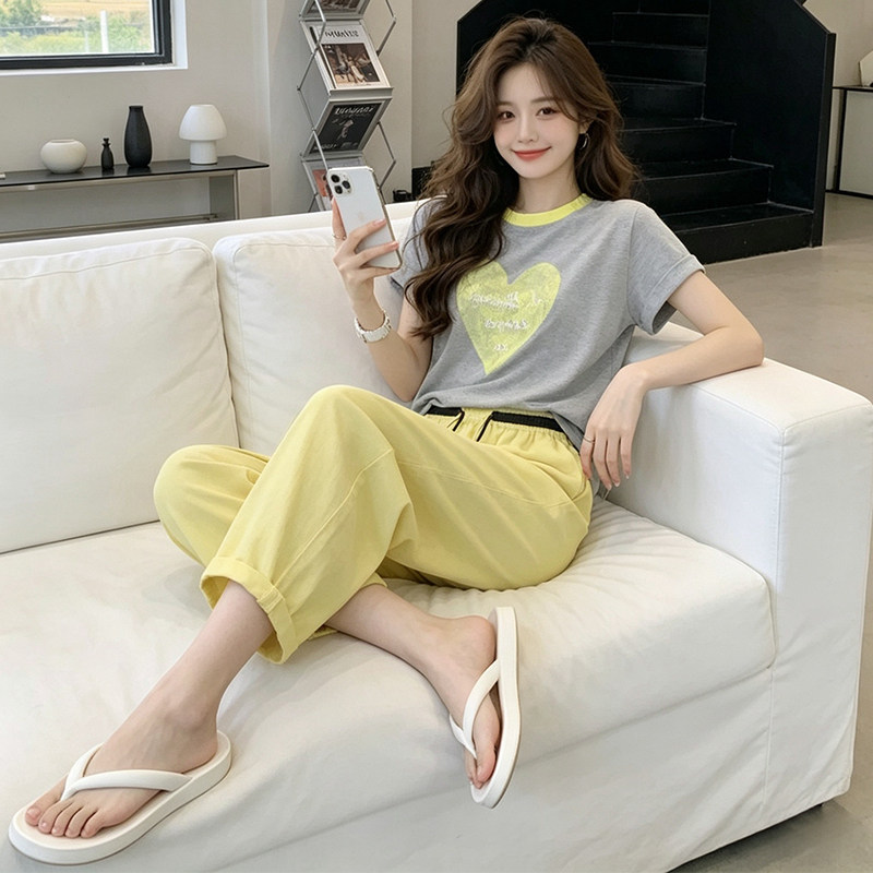 爱心短袖蝙蝠衫九分裤休闲套装女