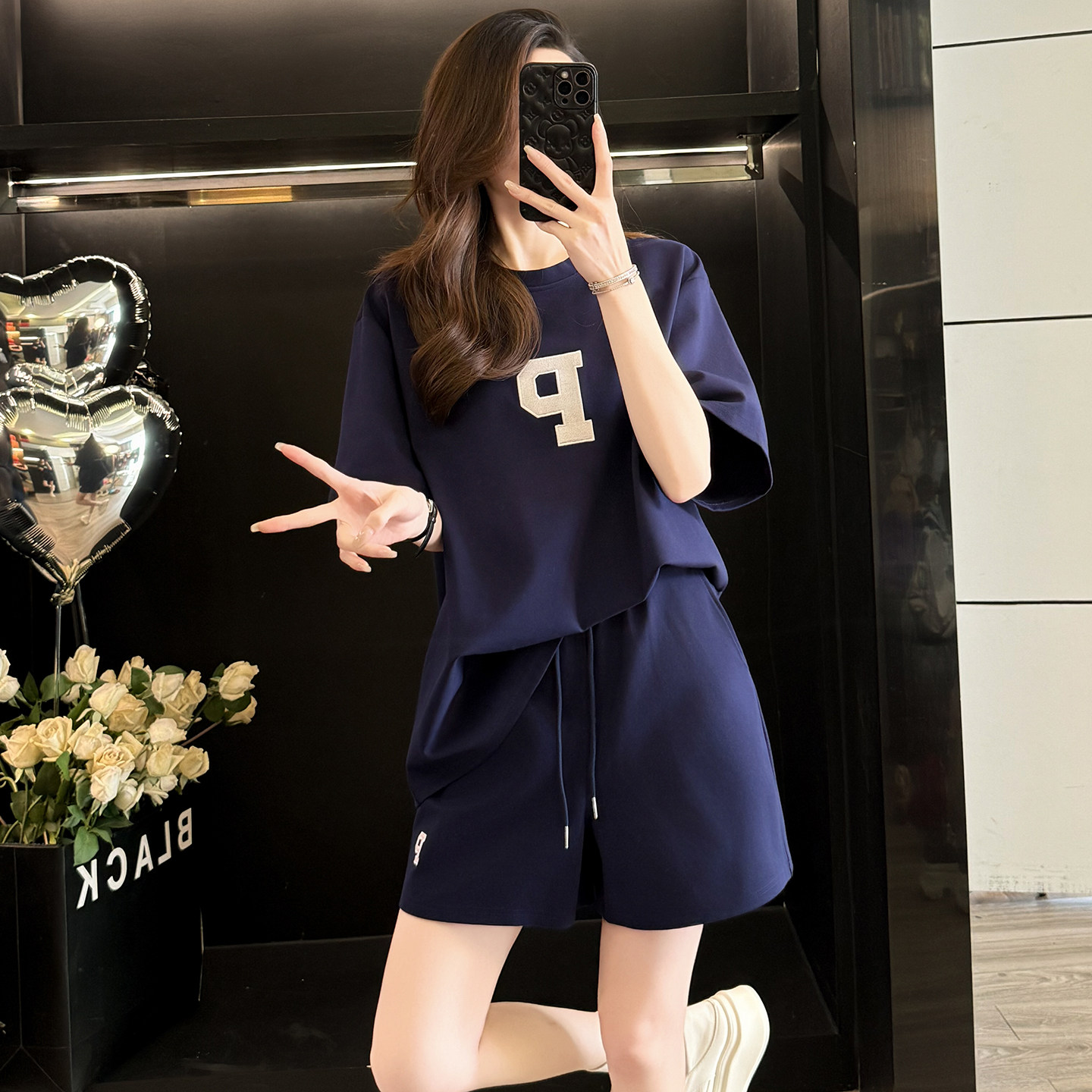 潮牌嘻哈风刺绣字母短袖休闲运动套装女夏宽松短裤羽毛球服两件套