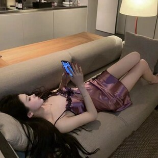 爆款冰丝女士吊带睡裙性感V领纺丝绸缎睡衣家居服