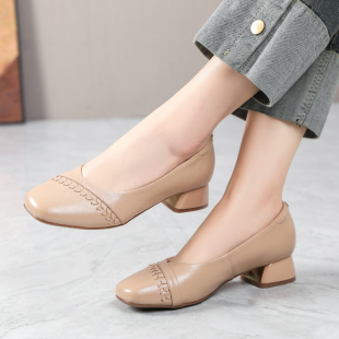 妈妈鞋 大码 女通勤风一脚蹬软底舒适百搭中跟女鞋 方头粗跟浅口单鞋