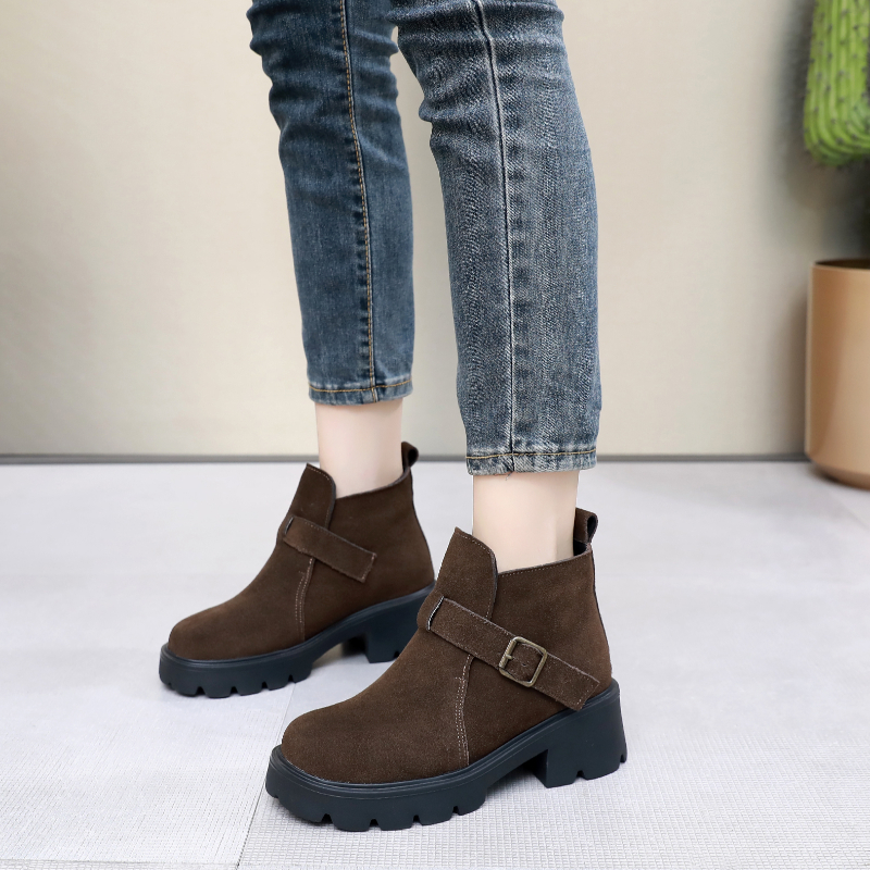 2025新款秋冬季平底浅口单鞋牛皮大码鞋舒适工作鞋大码时尚磨砂