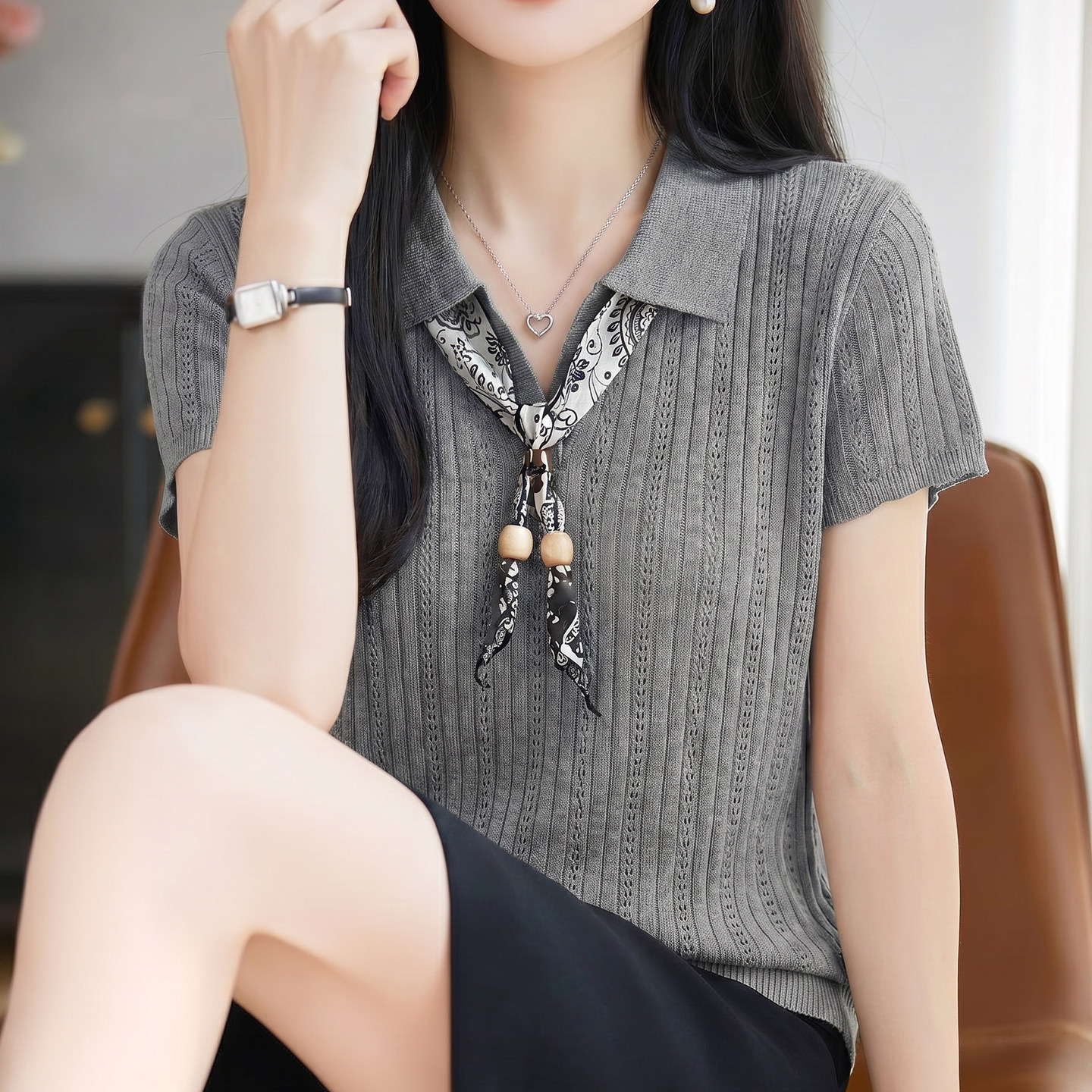 休闲翻领短袖镂空针织T恤女显瘦