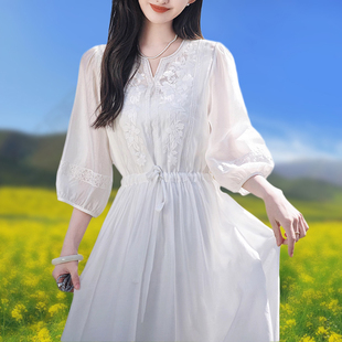 透气亲肤桑蚕丝连衣裙女感刺绣宽松遮肚两件套气质显瘦真丝裙