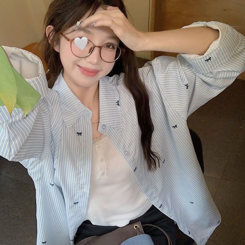 蓝色条纹蝴蝶结印花长袖衬衫女春秋设计感小众宽松衬衣百搭上衣潮