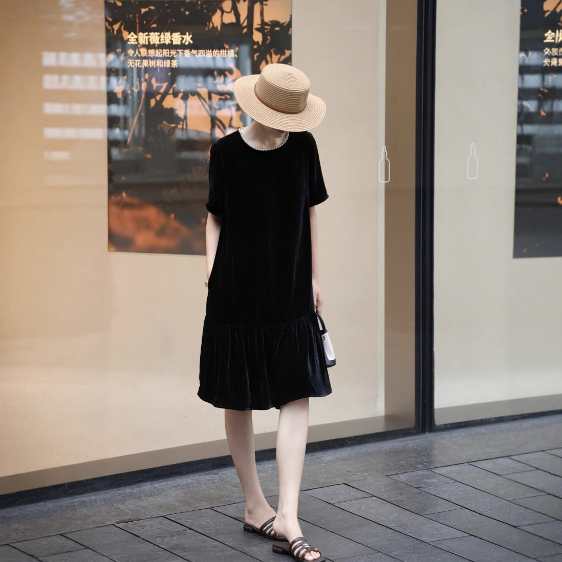 爆款夏季珍珠领连衣裙真丝丝绒圆领宽松遮肉显瘦胖MM荷叶边A字裙