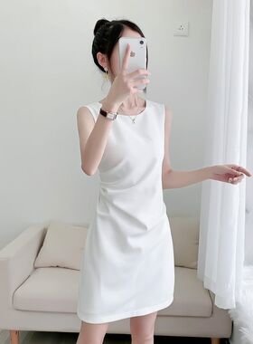 优雅气质设计感无袖小黑裙2025新款圆领夏季小个子修身显瘦连衣裙