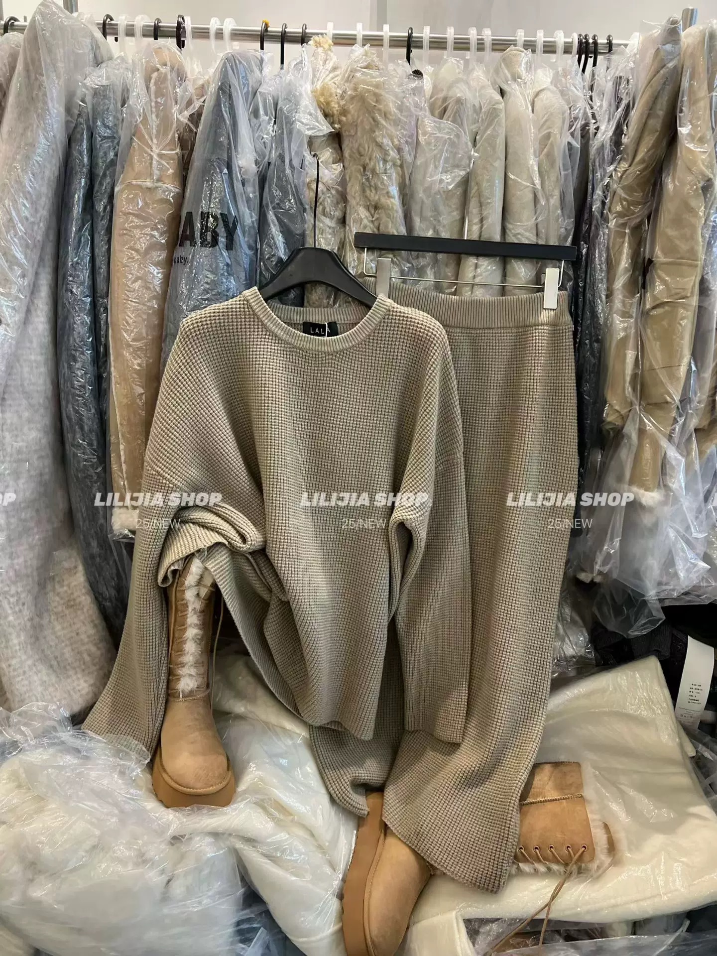 2025冬季新款韩版宽松休闲圆领套头针织衫毛衣+直筒半身裙套装潮