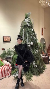 高领泡泡袖 打底衫 丝绒裤 2025冬新款 套装 波点蕾丝吊带 裙时尚 韩版