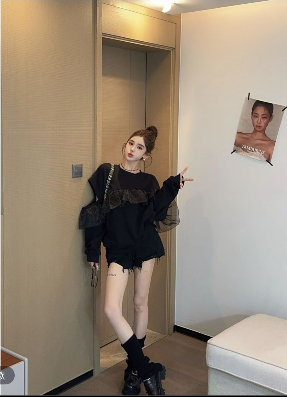 泡菜订制设计感重工欧根纱卫衣女2025秋季新款韩版宽松漏肩上衣潮
