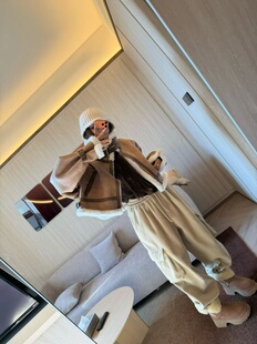 宽松洋气百搭短款 新款 仿皮毛一体保暖外套 财神家2025冬季 GOD正版