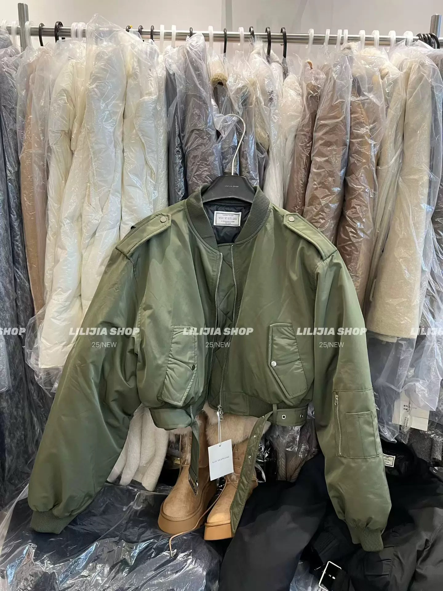 泡菜订制卡其色羽绒服女2025冬季新款韩版宽松短款加厚保暖外套潮