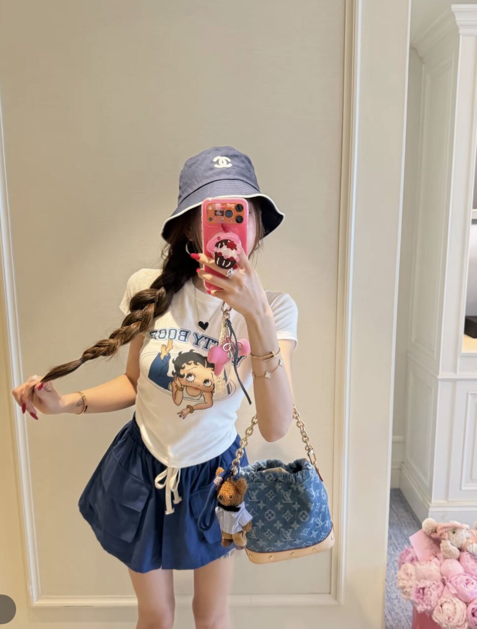 九月家【贝蒂女孩】白色贝蒂女孩T恤/蓝色口袋工装半裙时尚套装潮