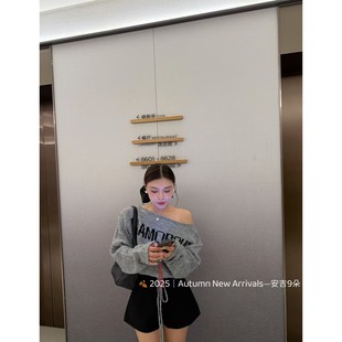 女下摆抽绳子收腰毛衣上衣 斜肩字母针织衫 五折福利 新款