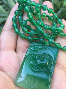 冰种满绿玛瑙弥勒佛吊坠玉髓挂件