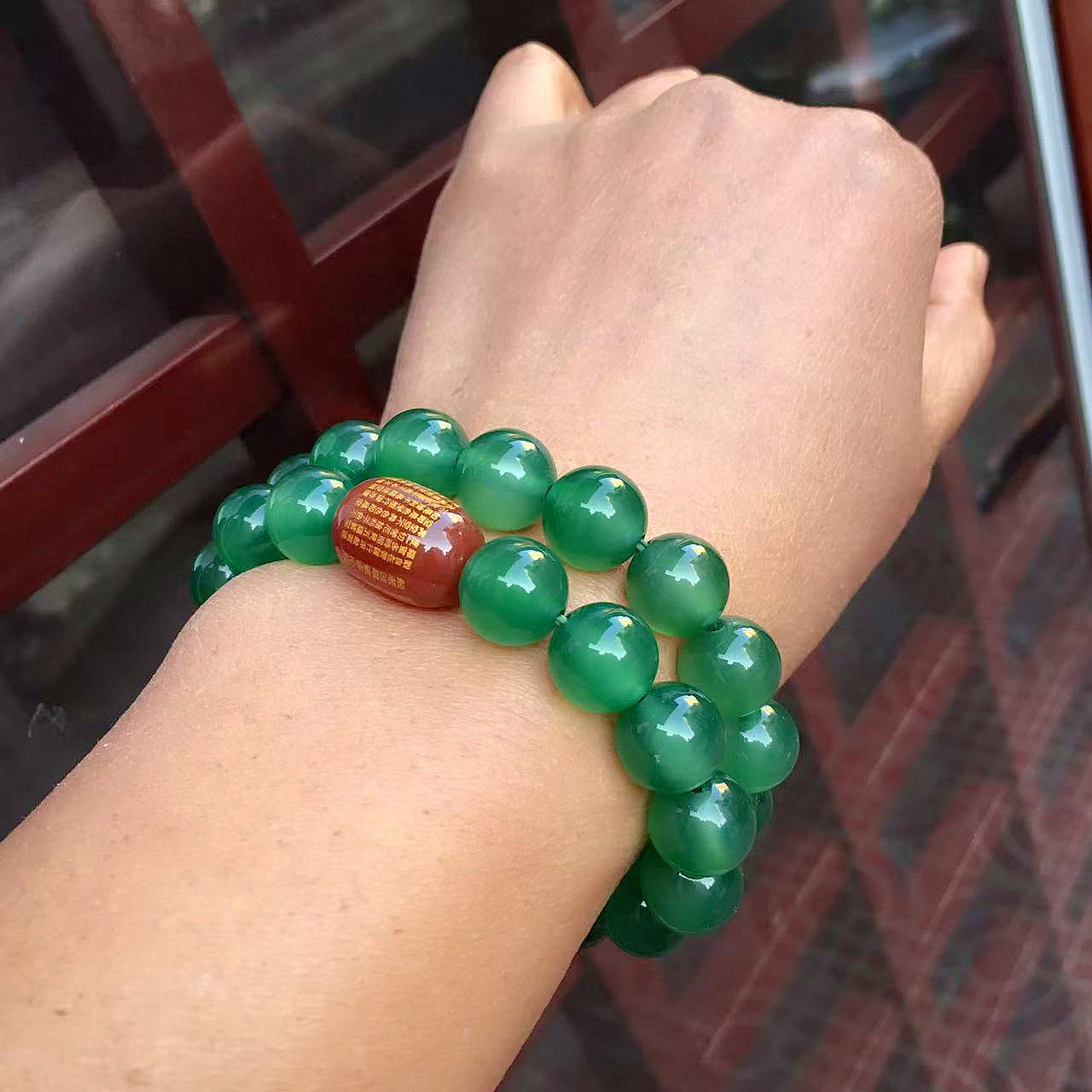 14毫米高冰绿玛瑙圆珠单圈手链男女烫金心经红玛瑙点缀玉手串手饰